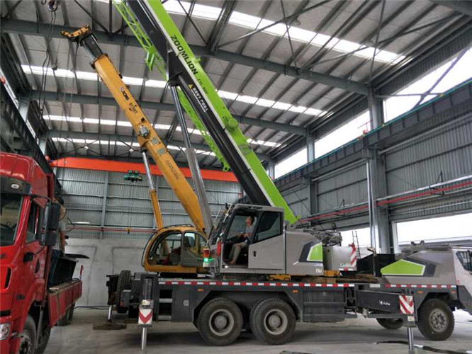 新郑市高空车出租需要注意哪些安全事项？